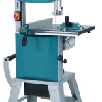 Fierastrau cu banda 2240 mm, 900W MAKITA LB1200F