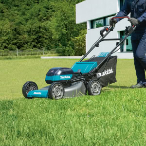 Masina de tuns gazonul XGT 40Vmax, 53 cm, livrata fara acumulatori MAKITA LM002GZ | Travandi.ro