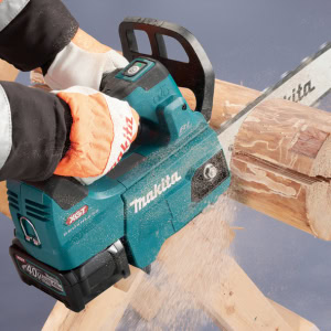 Fierăstrău cu lant XGT 40Vmax, 30 cm, livrat cu un acumulator de 4.0Ah MAKITA UC003GM101 | Travandi.ro