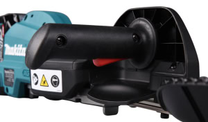 Foarfecă de tuns gardul viu des XGT 40V, 60 cm, livrată cu 1 acumulator 40V 4.0Ah MAKITA UH013GM101 | Travandi.ro