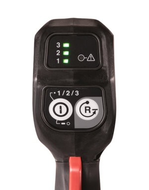 Foarfecă de tuns gardul viu des XGT 40V, 75 cm, livrată cu 1 acumulator 40V 4.0Ah MAKITA UH014GM101 | Travandi.ro