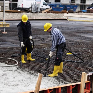Vibrator de beton cu convertizor integrat Wacker Neuson IRFU45/230/10, cap vibrant 45 mm, arbore flexibil 10 m, frecventa 200 Hz | Travandi.ro