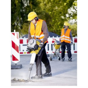 Ciocan demolator Wacker Neuson BH65 27x80, motor benzina 2T, sistem prindere 27x80 mm, forta de impact 65 J | Travandi.ro