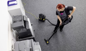 Aspirator profesional uscat Karcher T 11/1 Classic Re!Plast Editie aniversara | Travandi.ro