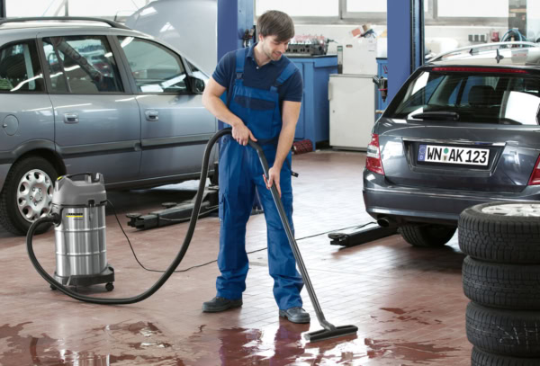 Aspirator umed-uscat profesional Karcher NT 38/1 Me Classic Edition - Image 4
