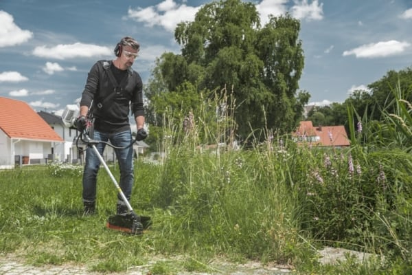 Montare fir trimmer electric: pasi si sfaturi practice | Travandi.ro