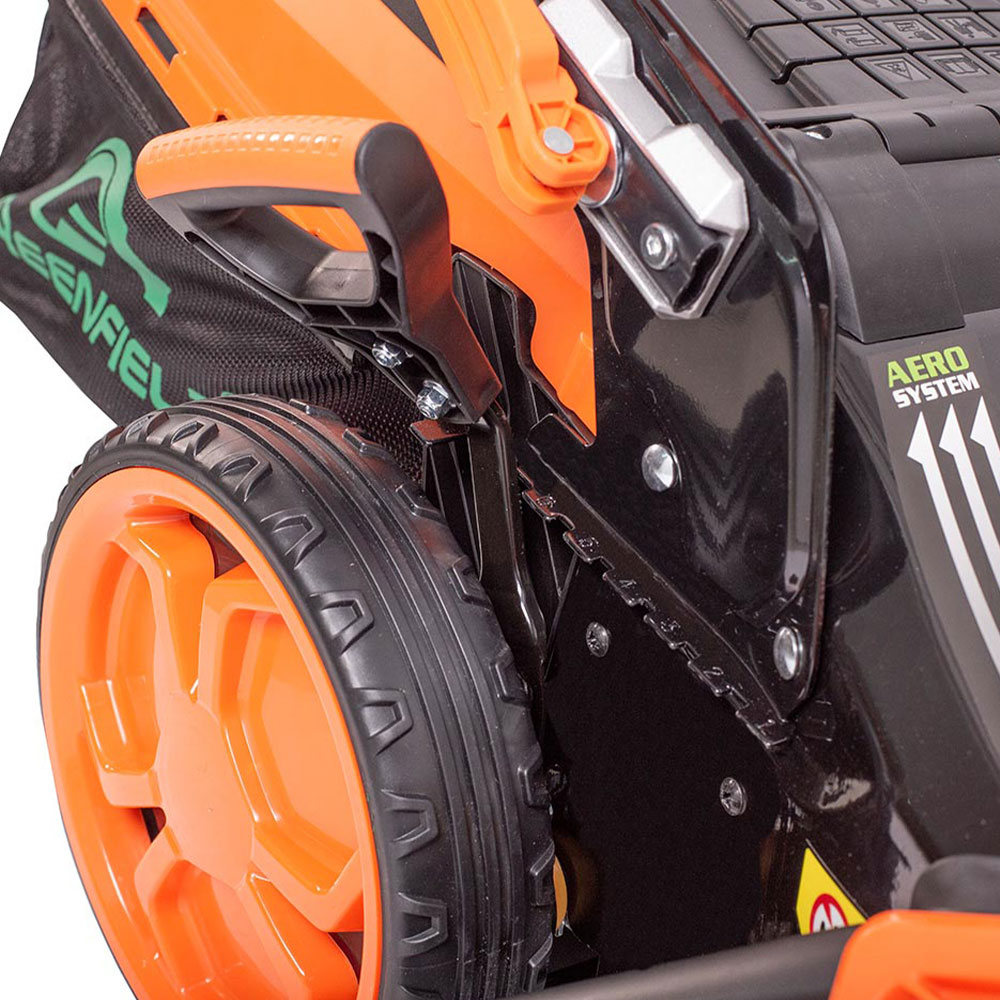 Masina de tuns gazon GREENFIELD G-MTG532ARW-T8 Benzina 4.4 CP 52 cm cos 60 l