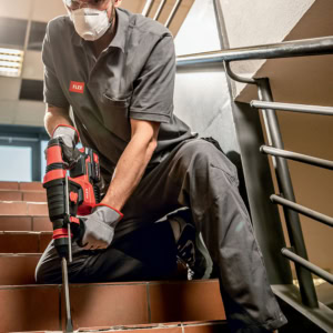 Ciocan rotopercutor compatibil cu acumulatori 18V Li-Ion Flex CHE 2-26 18.0-EC | Travandi.ro