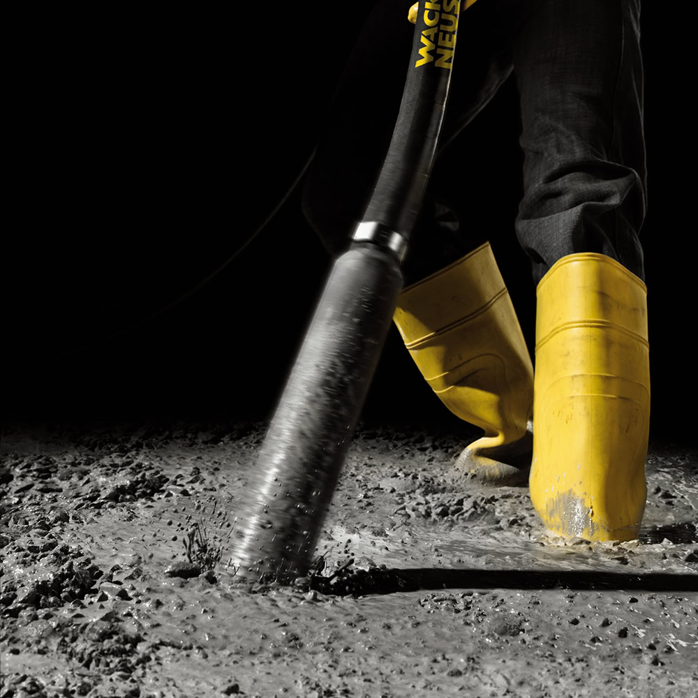 Vibrator de beton cu convertizor integrat Wacker Neuson IRFU58/230, cap vibrant 58 mm, arbore flexibil 5 m, frecventa 200 Hz 4 Vibrator de beton cu convertizor integrat Wacker Neuson IRFU58/230, cap vibrant 58 mm, arbore flexibil 5 m, frecventa 200 Hz - Image 4