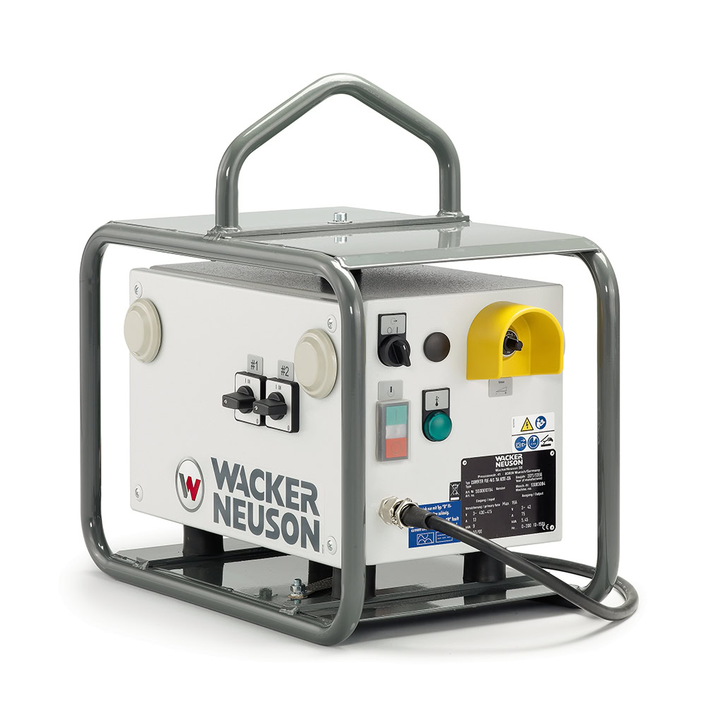 Convertizor de frecventa Wacker Neuson FUE-M/S 75A 6CEE-32A, curent de iesire de 75 A, tensiune iesire 42 V, 6 prize 32 A 2 Convertizor de frecventa Wacker Neuson FUE-M/S 75A 6CEE-32A, curent de iesire de 75 A, tensiune iesire 42 V, 6 prize 32 A - Image 2