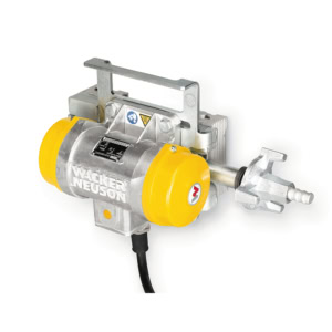 Vibrator extern pentru cofraj Wacker Neuson AR26/06/042, 42 V, 6000 rpm, frecventa 200 Hz, forta centrifuga 3.47 kN 13 Vibrator extern pentru cofraj Wacker Neuson AR26/06/042, 42 V, 6000 rpm, frecventa 200 Hz, forta centrifuga 3.47 kN | Travandi.ro