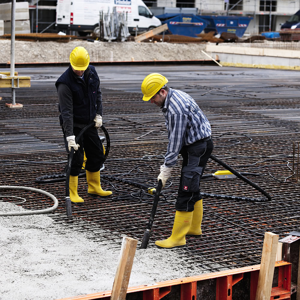Vibrator de beton cu convertizor integrat Wacker Neuson IRFU45/230/10, cap vibrant 45 mm, arbore flexibil 10 m, frecventa 200 Hz 8 Vibrator de beton cu convertizor integrat Wacker Neuson IRFU45/230/10, cap vibrant 45 mm, arbore flexibil 10 m, frecventa 200 Hz - Image 8