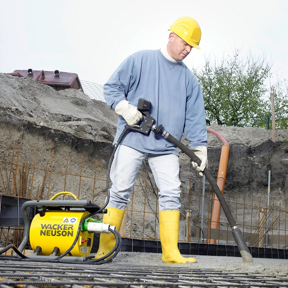 Vibrator de beton compatibil cu convertizor Wacker Neuson IE 58/42/10, cap vibrant 58 mm cu ranforsare metalica, lungime furtun 10 m, frecventa 200 Hz 6 Vibrator de beton compatibil cu convertizor Wacker Neuson IE 58/42/10, cap vibrant 58 mm cu ranforsare metalica, lungime furtun 10 m, frecventa 200 Hz - Image 6