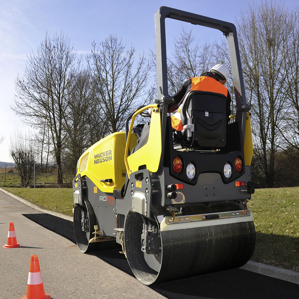 Cilindru vibro-compactor Wacker Neuson RD24 - 100 C DPF, 2385 kg, Kubota, 1000 mm 5 Cilindru vibro-compactor Wacker Neuson RD24 - 100 C DPF, 2385 kg, Kubota, 1000 mm - Image 5