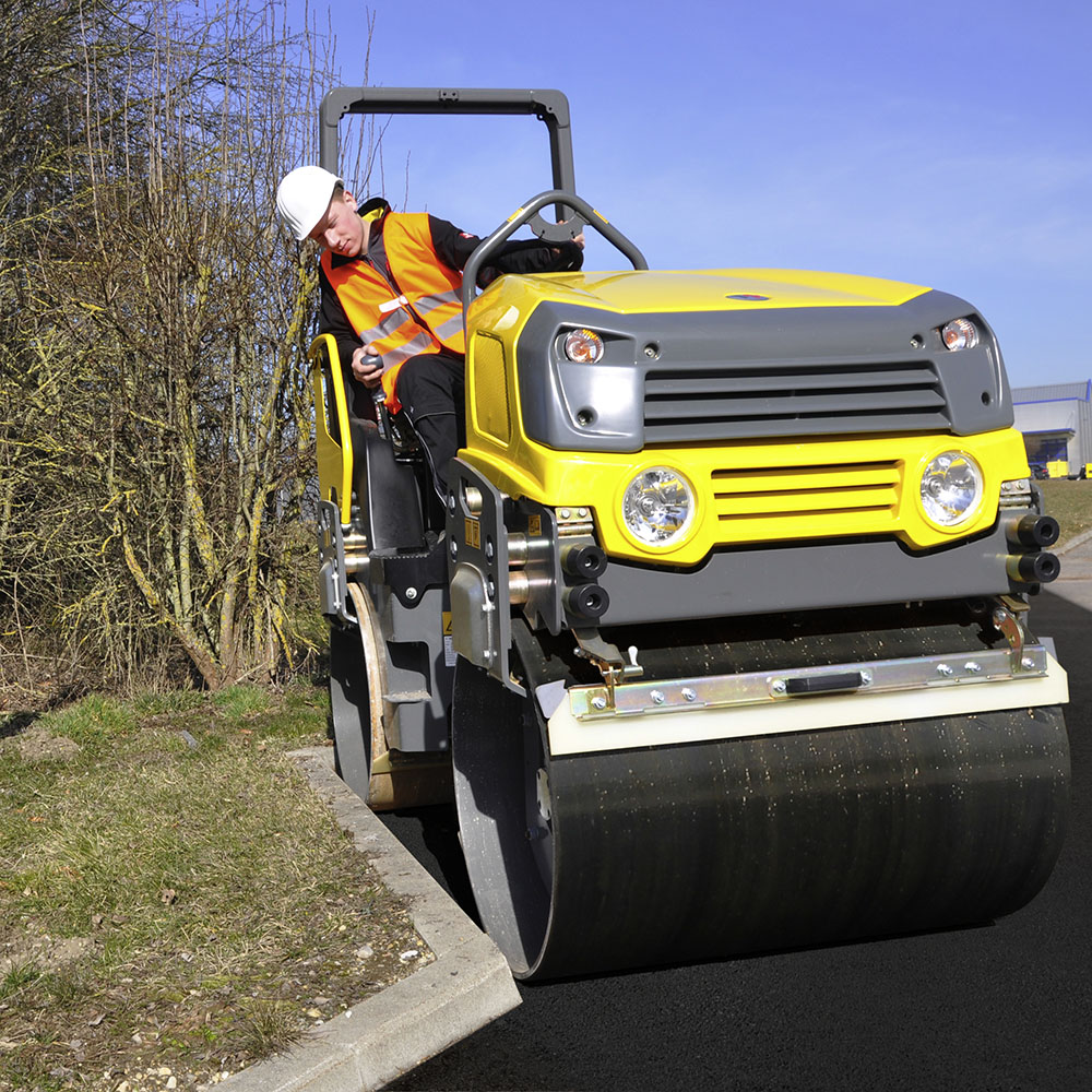Cilindru vibro-compactor Wacker Neuson RD24 - 100 C DPF, 2385 kg, Kubota, 1000 mm 7 Cilindru vibro-compactor Wacker Neuson RD24 - 100 C DPF, 2385 kg, Kubota, 1000 mm - Image 7