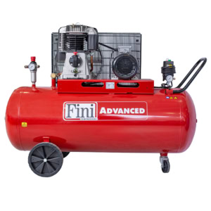 Compresor aer cu ulei Fini 5.5cp 270l debit aer aspirat 582l/min debit aer refulat 380l/min 10bar 136kg 8 Compresor aer cu ulei Fini 5.5cp 270l debit aer aspirat 582l/min debit aer refulat 380l/min 10bar 136kg | Travandi.ro