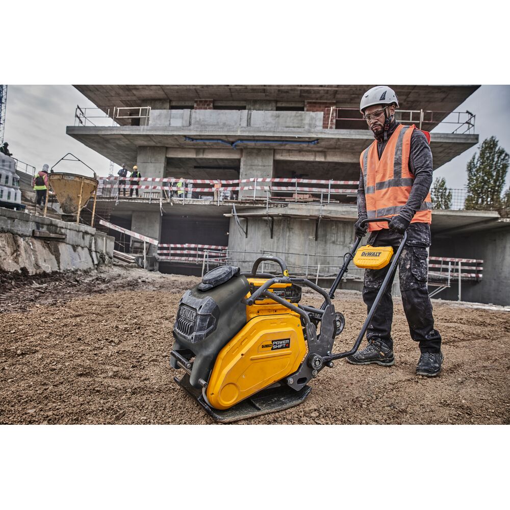 Placa compactoare unidirectionala Powershift DeWalt DCPS7154N, compatibila cu acumulator 55.4V, forta de impact 15 kN, greutate 91 kg 11 Placa compactoare unidirectionala Powershift DeWalt DCPS7154N, compatibila cu acumulator 55.4V, forta de impact 15 kN, greutate 91 kg - Image 11