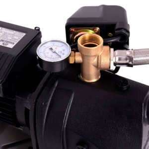 Hidrofor cu pompa autoamorsanta Wasserkonig HWK900-4.6/50H, fonta, putere 900 W, debit 3900 l/h, inaltime refulare 46 m, vas de expansiune 50 l | Travandi.ro