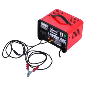 Redresor baterii si robot de pornire Telwin LEADER220START, tensiune incarcare 12/24 V, capacitate baterii Pb/START/STOP 30-400 Ah 6 Redresor baterii si robot de pornire Telwin LEADER220START, tensiune incarcare 12/24 V, capacitate baterii Pb/START/STOP 30-400 Ah | Travandi.ro