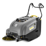 Masina de maturat aspirat Karcher KM 75/40 W G Facelift, 1.049-216.0, motor benzina Kohler, cu tractiune, latime 750 mm, 40 l