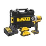 Masina de insurubat cu impact Dewalt DCF921D2T, patrat 1/2", maxim 406 Nm, cu 2 acumulatori XR 18V / 2.0Ah si incarcator in valiza TSTAK