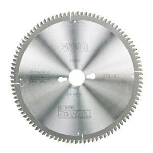 Disc Dewalt DT4282 pentru fierastrau circular, D 250x30x3.0 mm, 96 dinti, pentru taiere aluminiu, seria Extreme